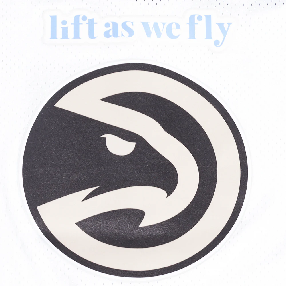 NBA ATLANTA HAWKS CITY EDITION 24-25 MEN'S MESH BUTTON DOWN SHIRT (WHITE/BLACK/WHITE) - Image 8