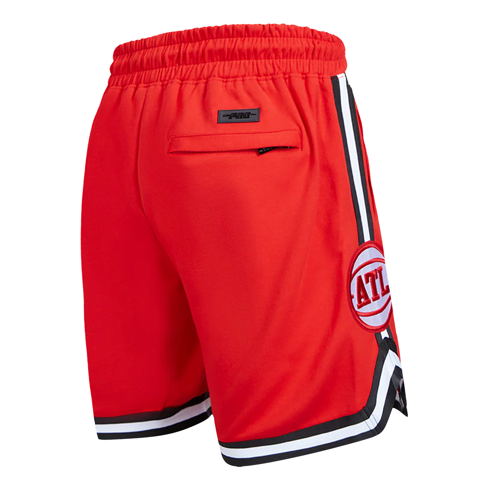 NBA ATLANTA HAWKS CLASSIC CHENILLE MEN'S DK SHORT (RED) - Image 3