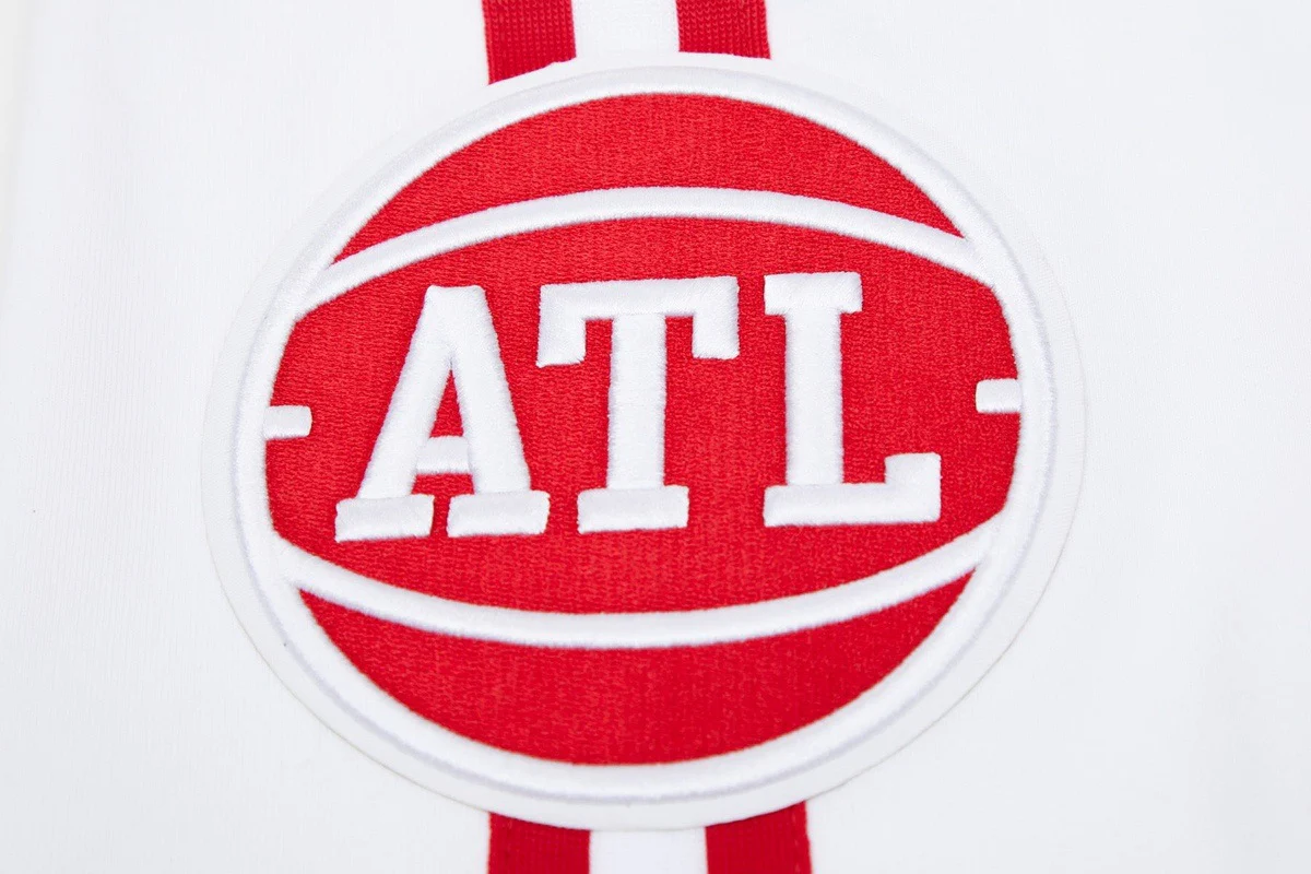 NBA ATLANTA HAWKS CLASSIC CHENILLE MEN'S SHORT (WHITE) - Image 7
