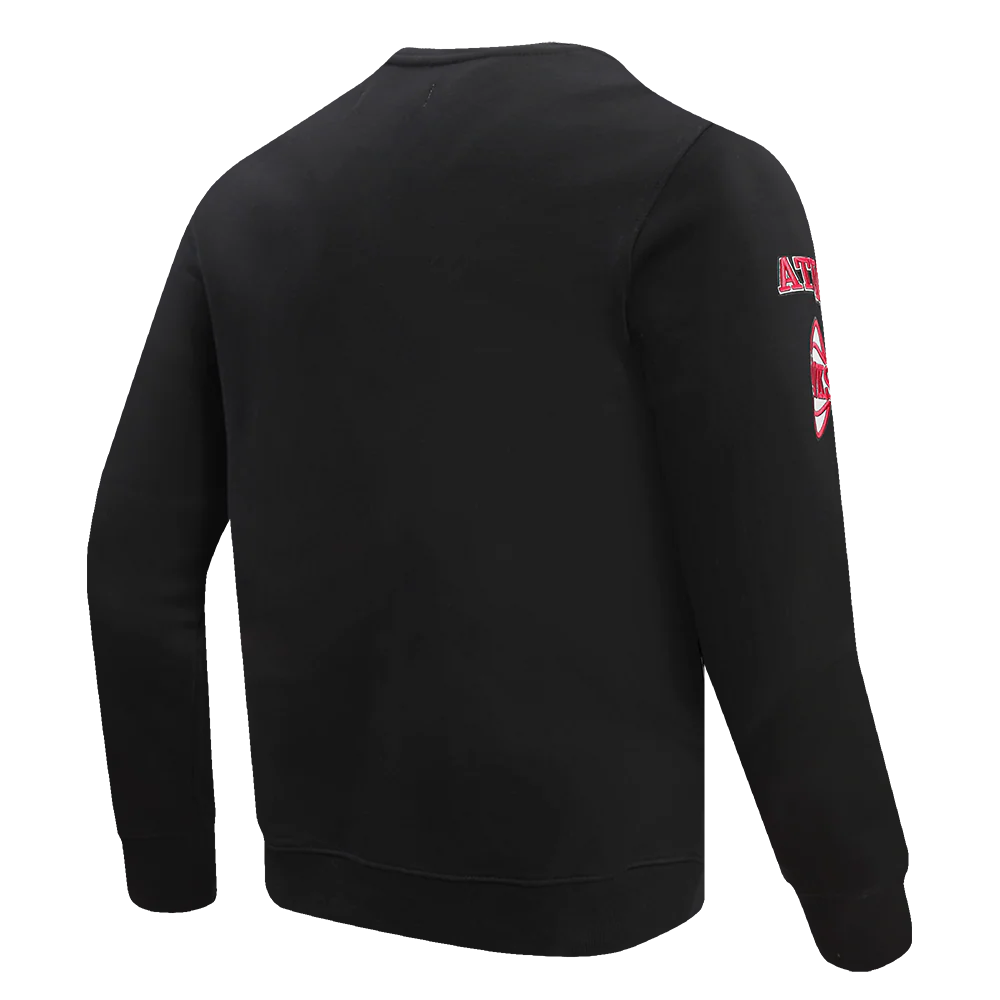 NBA ATLANTA HAWKS OLD ENGLISH MEN'S CREWNECK (BLACK) - Image 3