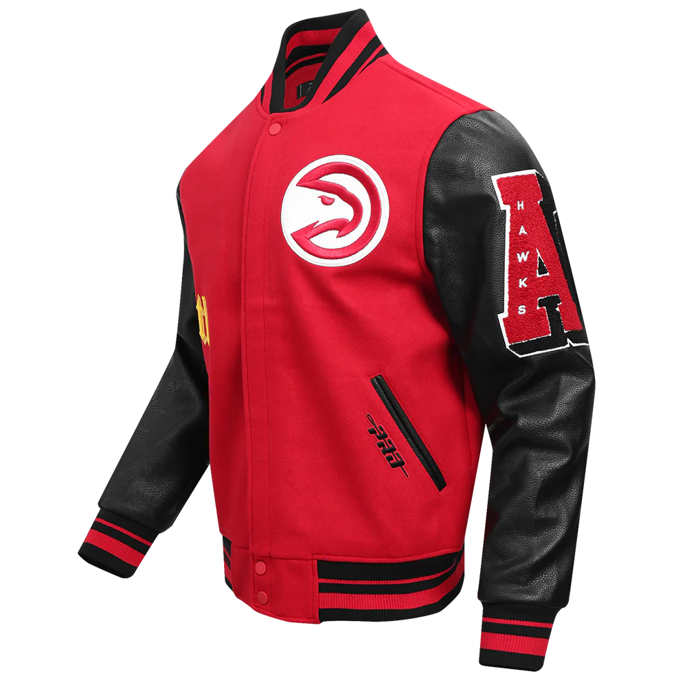 NBA ATLANTA HAWKS OLD ENGLISH MEN'S RIB WOOL VARSITY JACKET (RED/BLACK) - Image 2