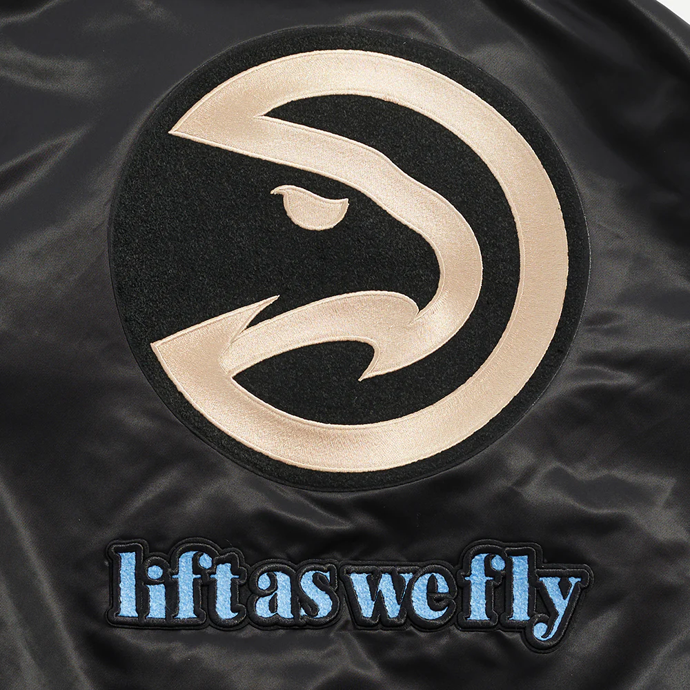 NBA ATLANTA HAWKS CITY EDITION 24-25 MEN'S RIB SATIN JACKET (BLACK) - Image 8