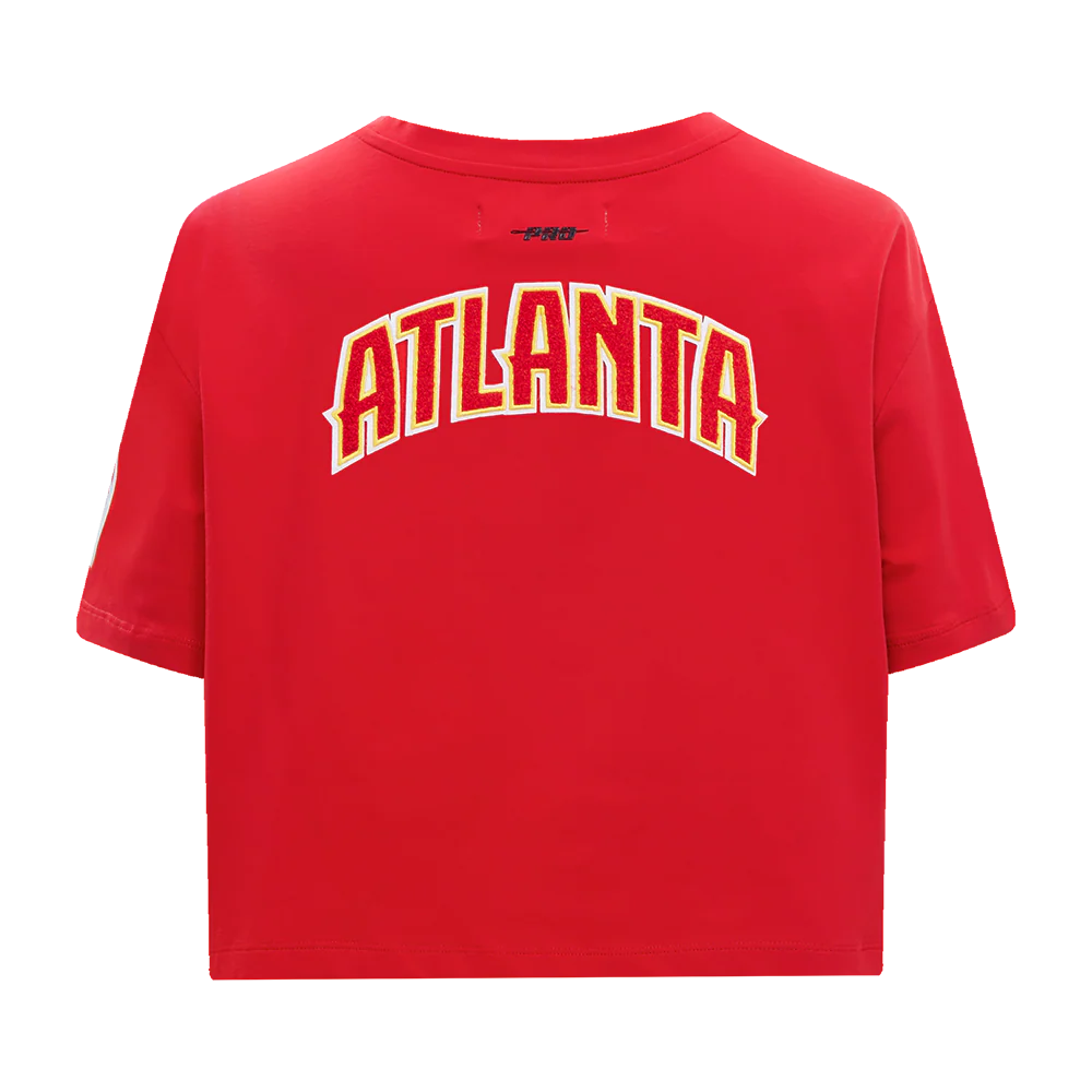 NBA ATLANTA HAWKS CLASSIC WOMEN'S BOXY TEE (RED) - Image 3