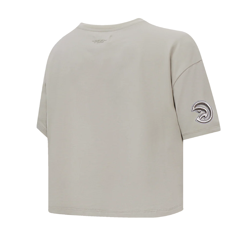NBA ATLANTA HAWKS NEUTRAL WOMEN'S BOXY TEE (TAUPE) - Image 4