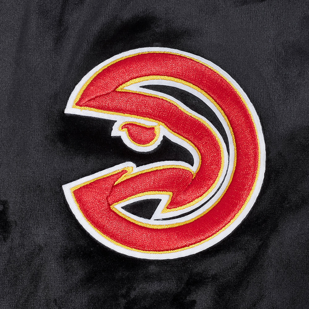 ATLANTA HAWKS CLASSIC WOMEN'S VELOUR FZ TRACK JACKET (BLACK) - Image 5