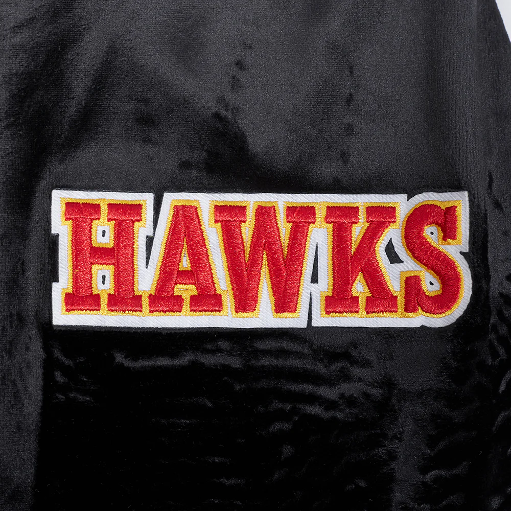 ATLANTA HAWKS CLASSIC WOMEN'S VELOUR FZ TRACK JACKET (BLACK) - Image 8