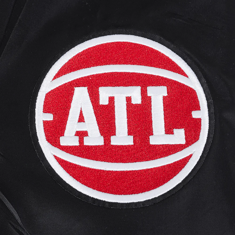 NBA ATLANTA HAWKS RETRO CLASSIC WOMEN'S RIB SATIN JACKET (BLACK/RED/BLACK) - Image 7