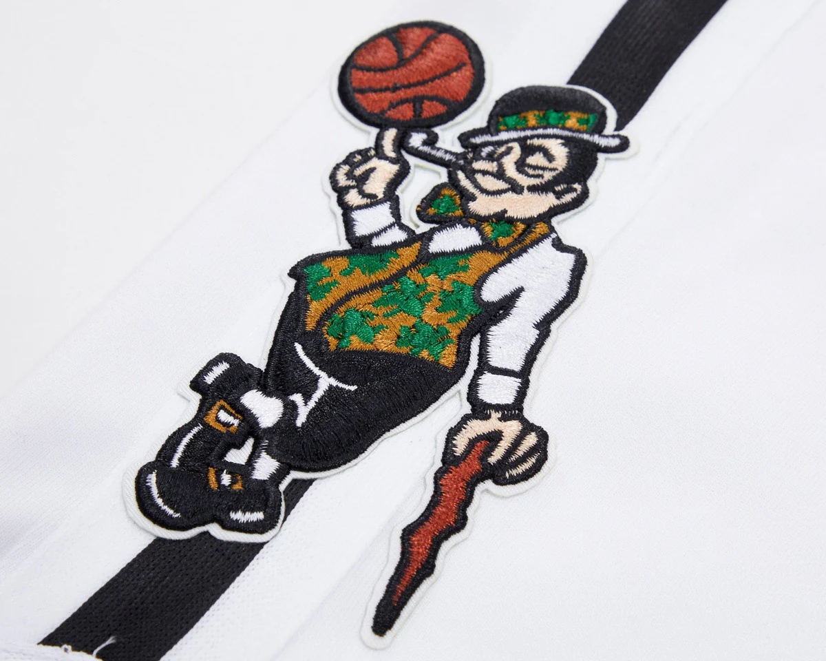NBA BOSTON CELTICS CLASSIC CHENILLE MEN'S SHORT (WHITE) - Image 9