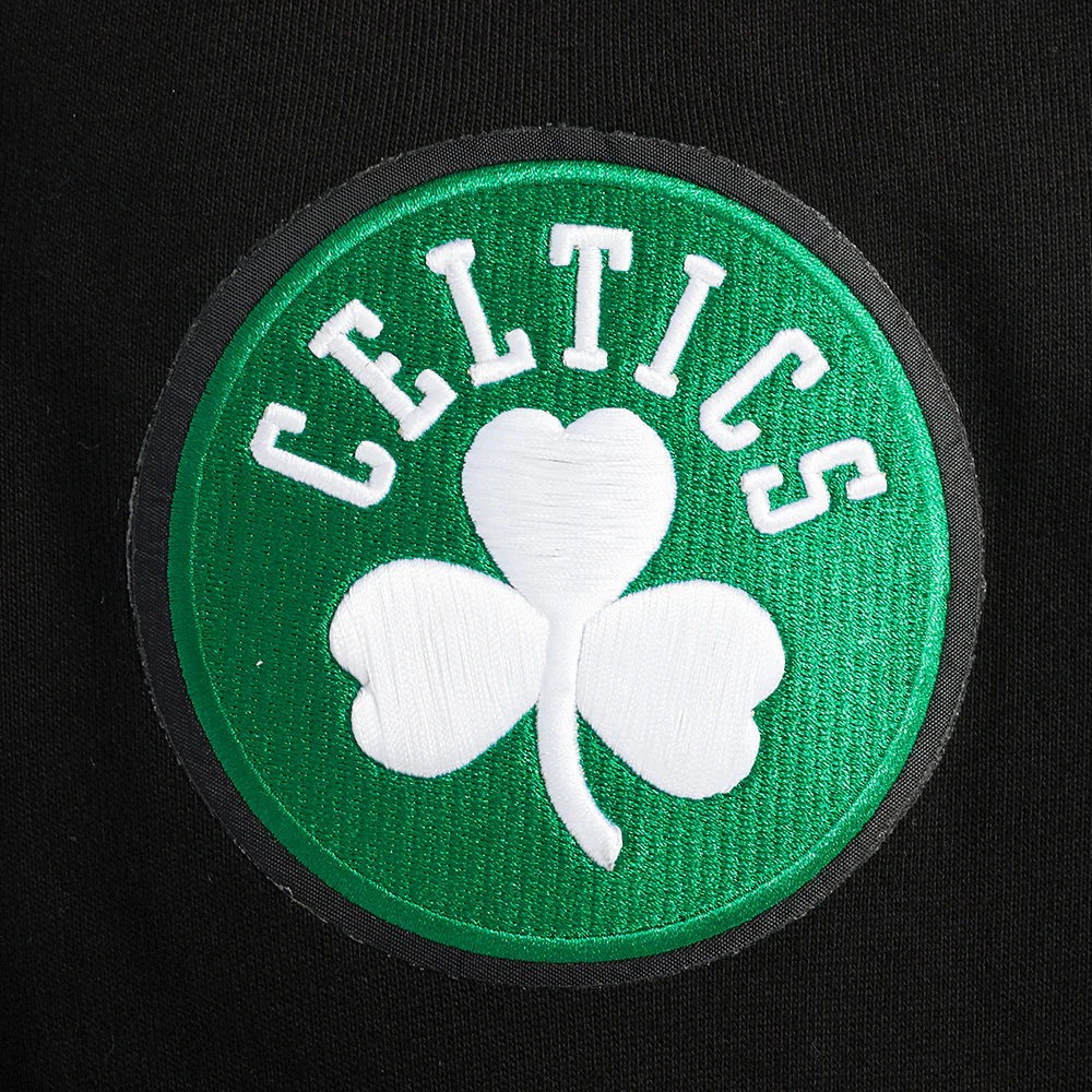 NBA BOSTON CELTICS OLD ENGLISH MEN'S CREWNECK (BLACK) - Image 9