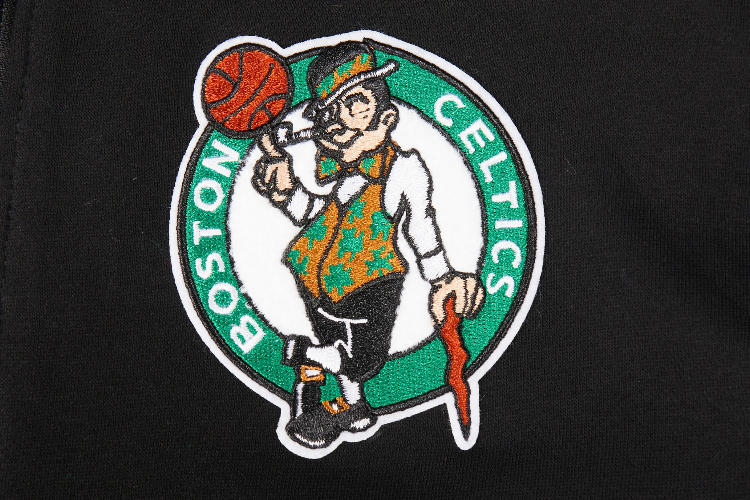 NBA BOSTON CELTICS CLASSIC BIG BOYS FLEECE FULL ZIP PULLOVER HOODIE (BLACK) - Image 3