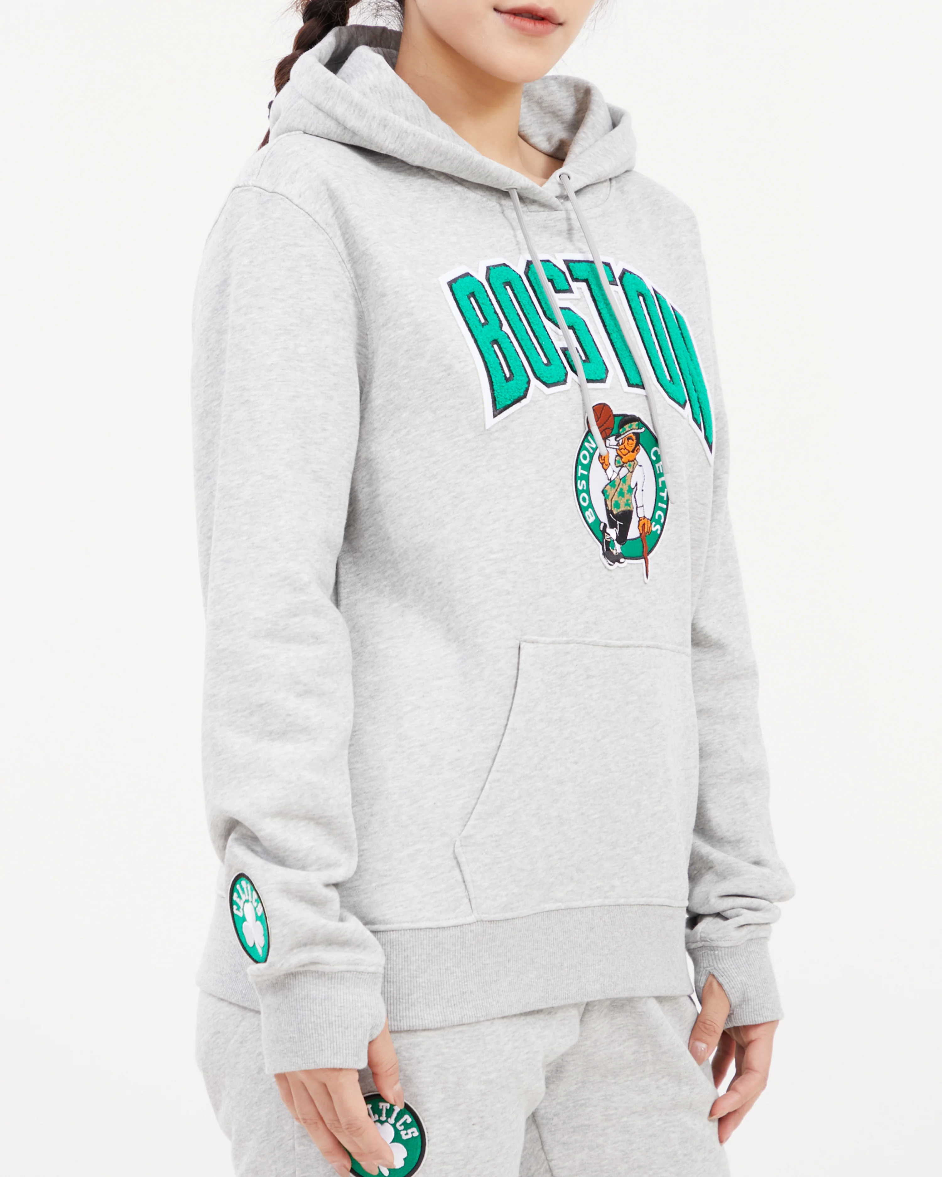 NBA BOSTON CELTICS CLASSIC WOMEN'S PULLOVER HOODIE (HEATHER GREY) - Image 10