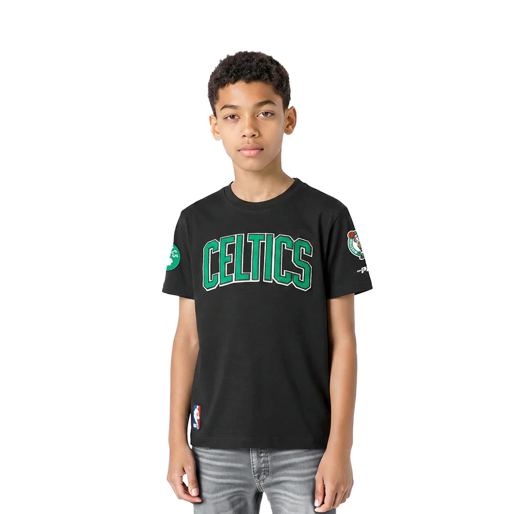 NBA BOSTON CELTICS CLASSIC LITTLE BOYS SHORT SLEEVE STRIPED RIB TEE (BLACK)