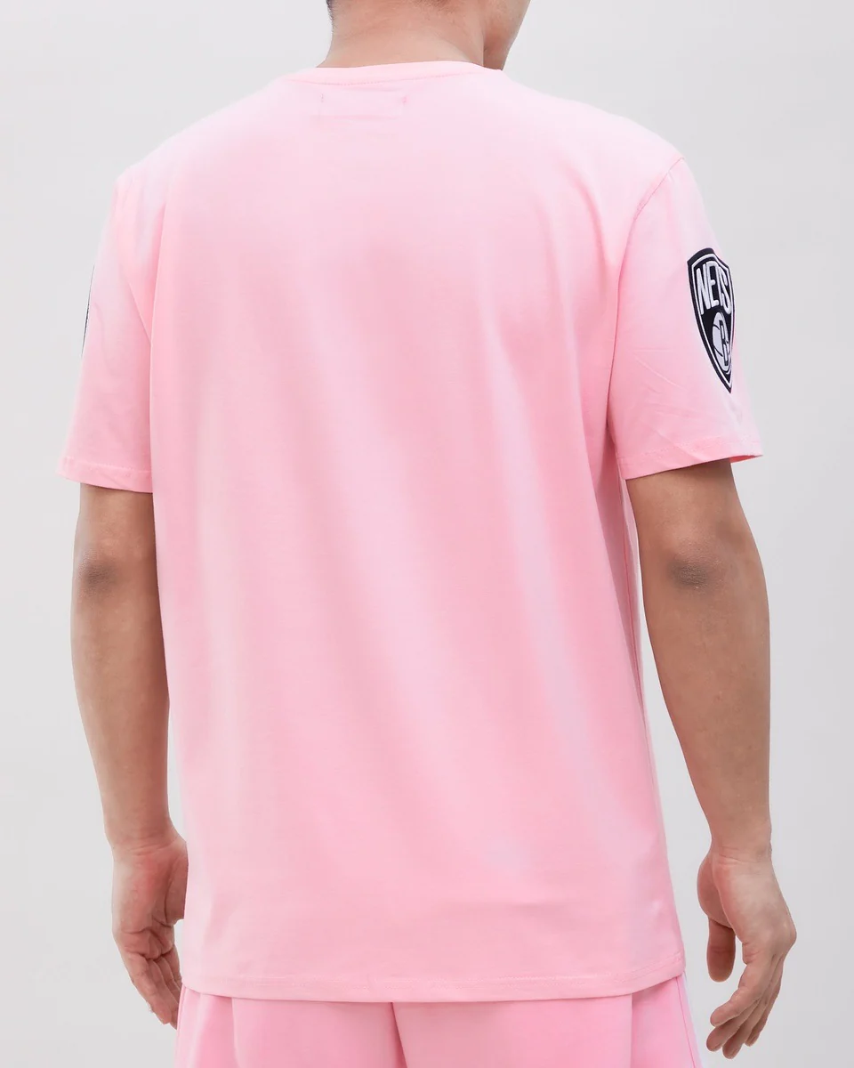 NBA BROOKLYN NETS CLASSIC CHENILLE MEN'S TEE (PINK) - Image 11