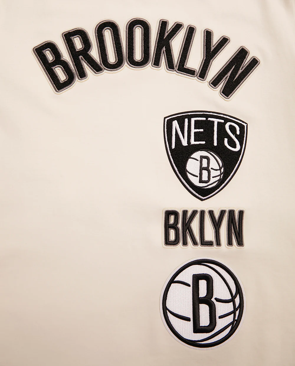 NBA BRROKLYN NETS RETRO CLASSIC MEN'S TEE (EGGSHELL/ BLACK) - Image 5