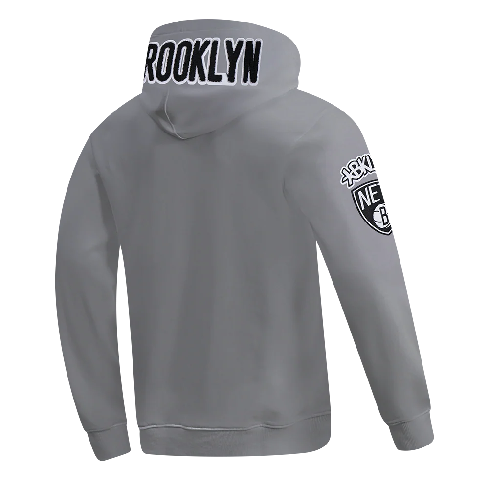 NBA BROOKLYN NETS CLASSIC CHENILLE MEN'S PO HOODIE (GRAY) - Image 4