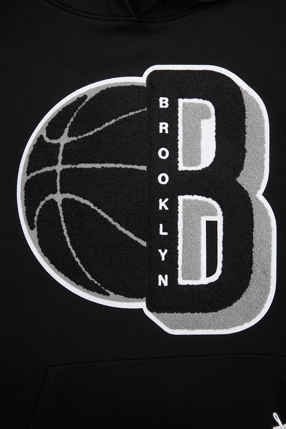 NBA BROOKLYN NETS MASHUP MEN'S RIB PULLOVER HOODIE (BLACK/GRAY) - Image 6