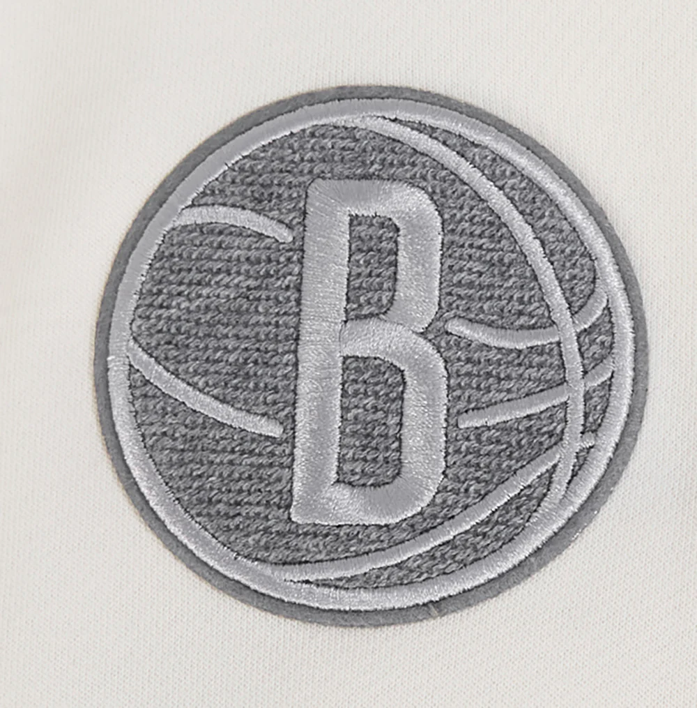 NBA BROOKLYN NETS REVERSE FRENCH TERRY WOMEN'S FLEECE CREWNECK (EGGSHELL) - Image 8