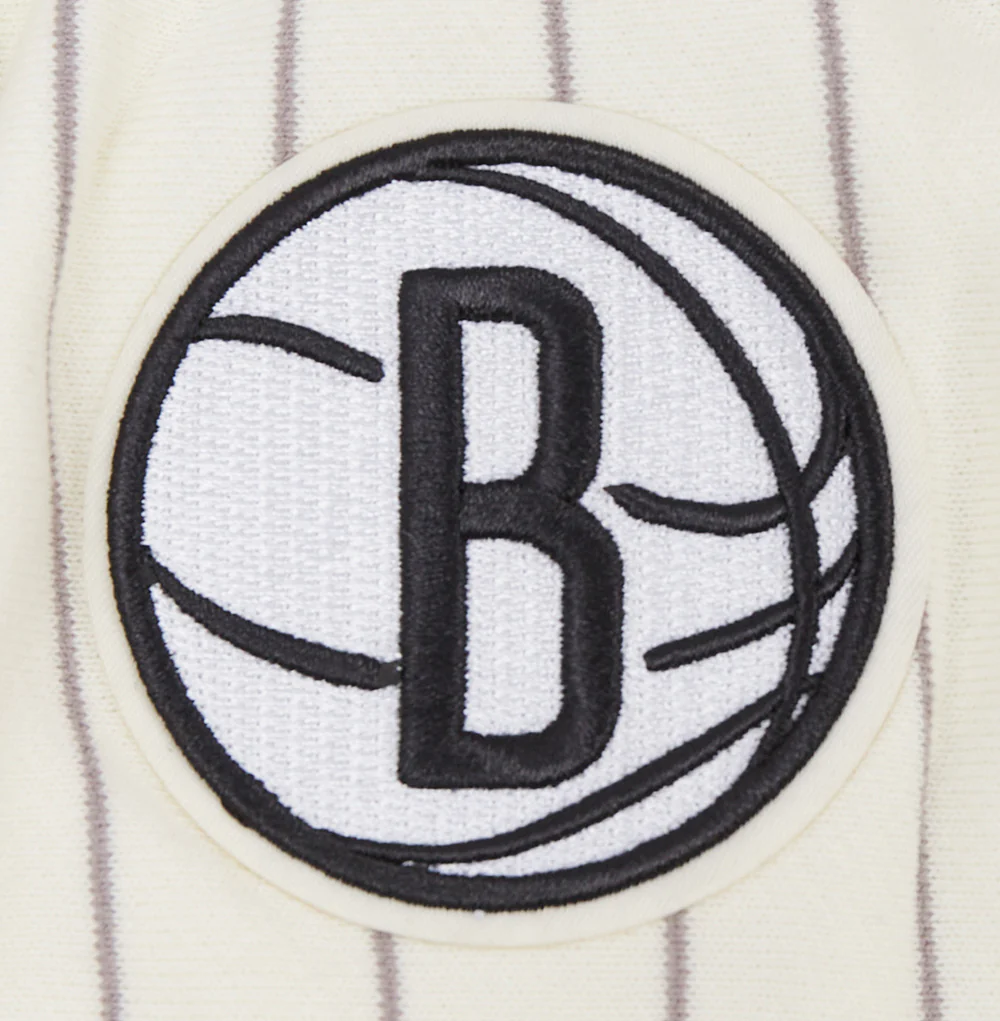 NBA BROOKLYN NETS PINSTRIPE RETRO CLASSIC WOMEN'S FLC SHORT (EGGSHELL/ GREY) - Image 5