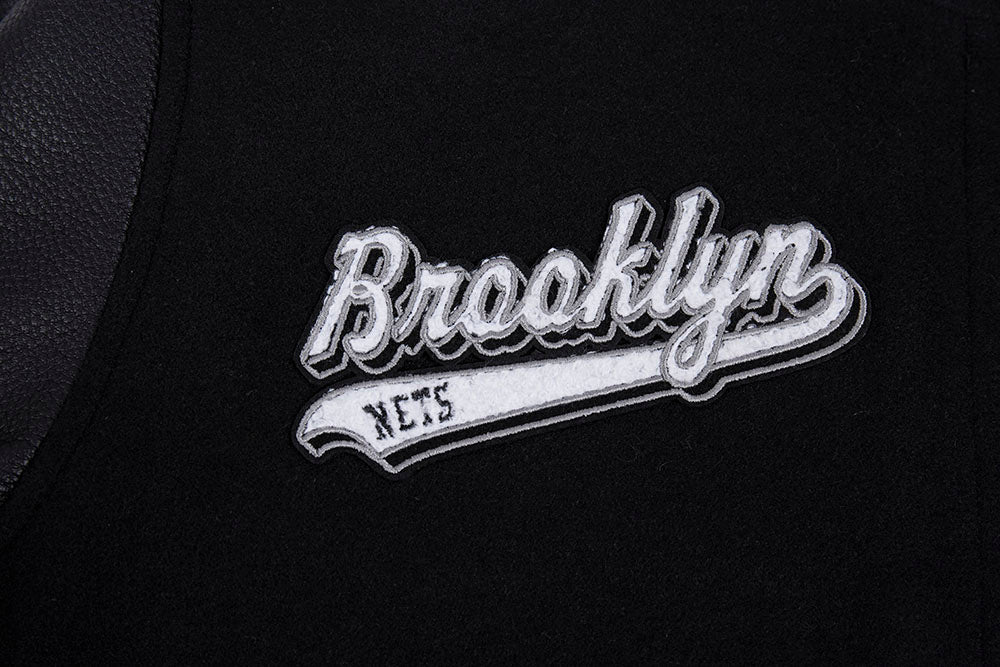 NBA BROOKLYN NETS SCRIPT TAIL WOMEN'S WOOL VARSITY JACKET (BLACK/GRAY) - Image 6
