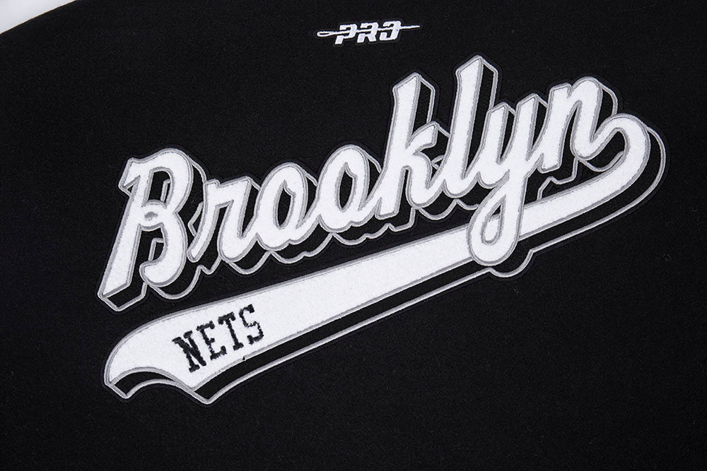 NBA BROOKLYN NETS SCRIPT TAIL WOMEN'S WOOL VARSITY JACKET (BLACK/GRAY) - Image 7