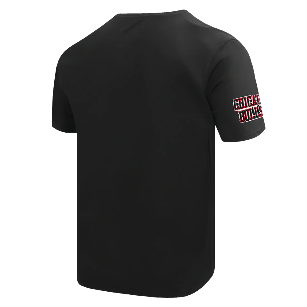 NBA CHICAGO BULLS OLD ENGLISH MEN'S TEE (BLACK) - Image 3