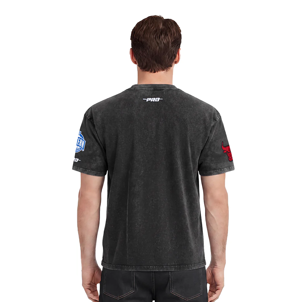 NBA CHICAGO BULLS FIRST TEAM MEN'S S/S TEE (WASHED BLACK) - Image 2