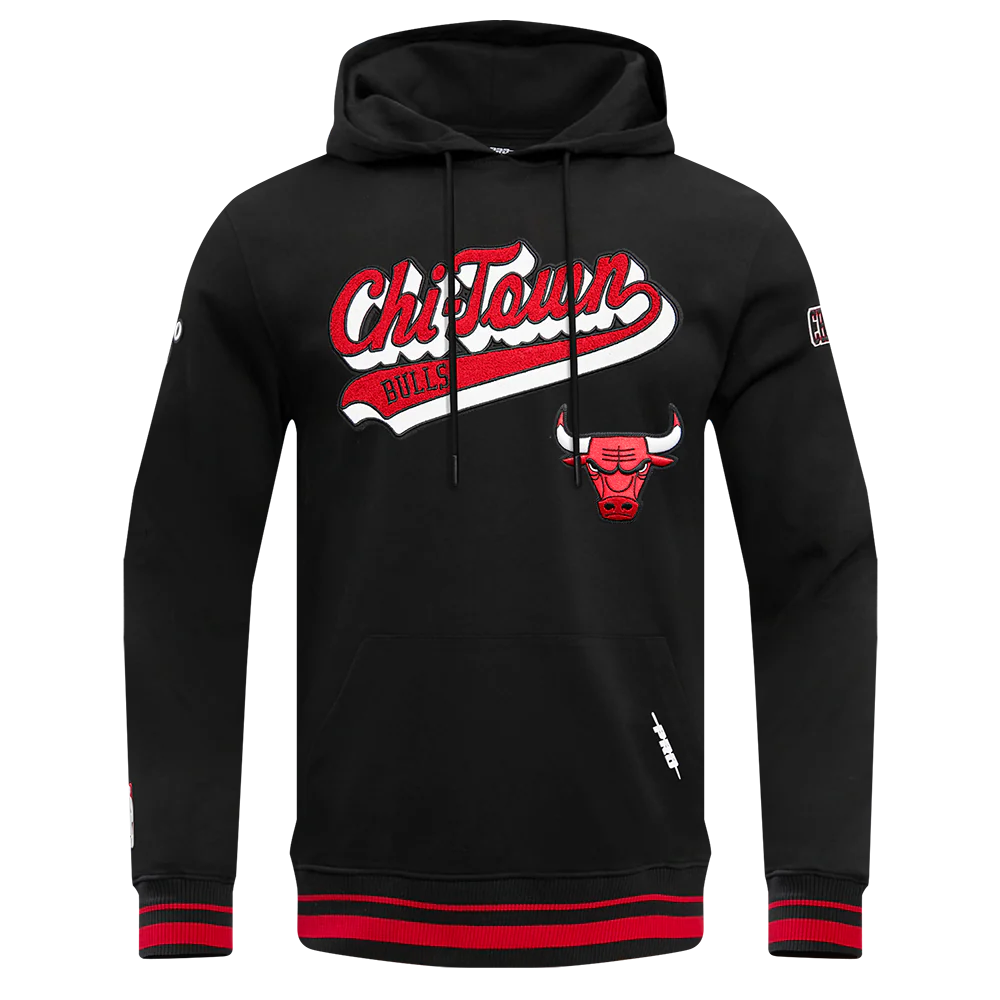 NBA CHICAGO BULLS SCRIPT TAIL MEN'S RIB FLEECE PULLOVER HOODIE (BLACK/RED/BLACK)