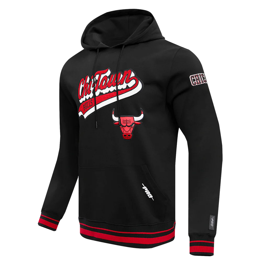 NBA CHICAGO BULLS SCRIPT TAIL MEN'S RIB FLEECE PULLOVER HOODIE (BLACK/RED/BLACK) - Image 2