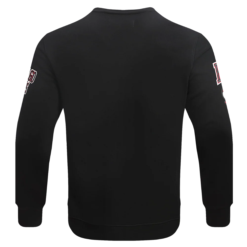 NBA CHICAGO BULLS OLD ENGLISH MEN'S CREWNECK (BLACK) - Image 6