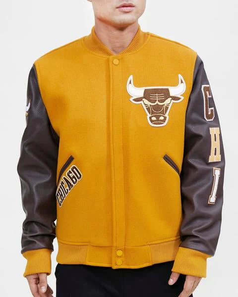 NBA CHICAGO BULLS CLASSIC WOOL MEN'S VARSITY JACKET (BLACK) - Image 15