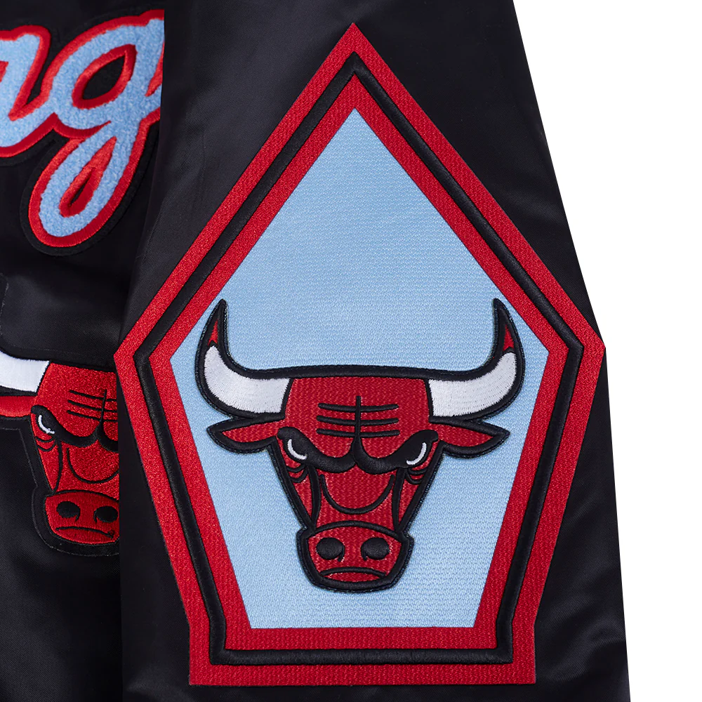 NBA CHICAGO BULLS CITY EDITION 25-26 MEN'S PRO SATIN YD RIB JACKET (BLACK/RED/BLACK) - Image 9