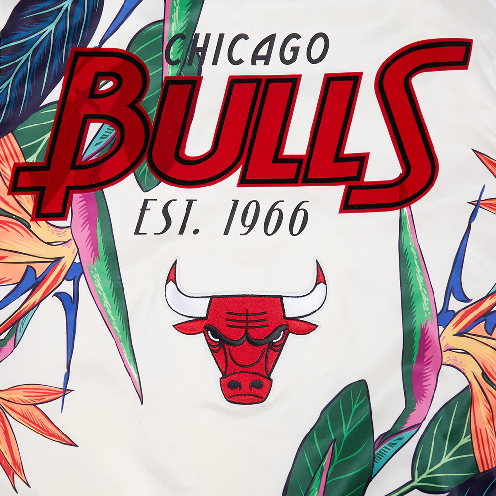 NBA CHICAGO BULLS PARADISE MEN'S SATIN JACKET (EGGSHELL/ BLACK) - Image 13