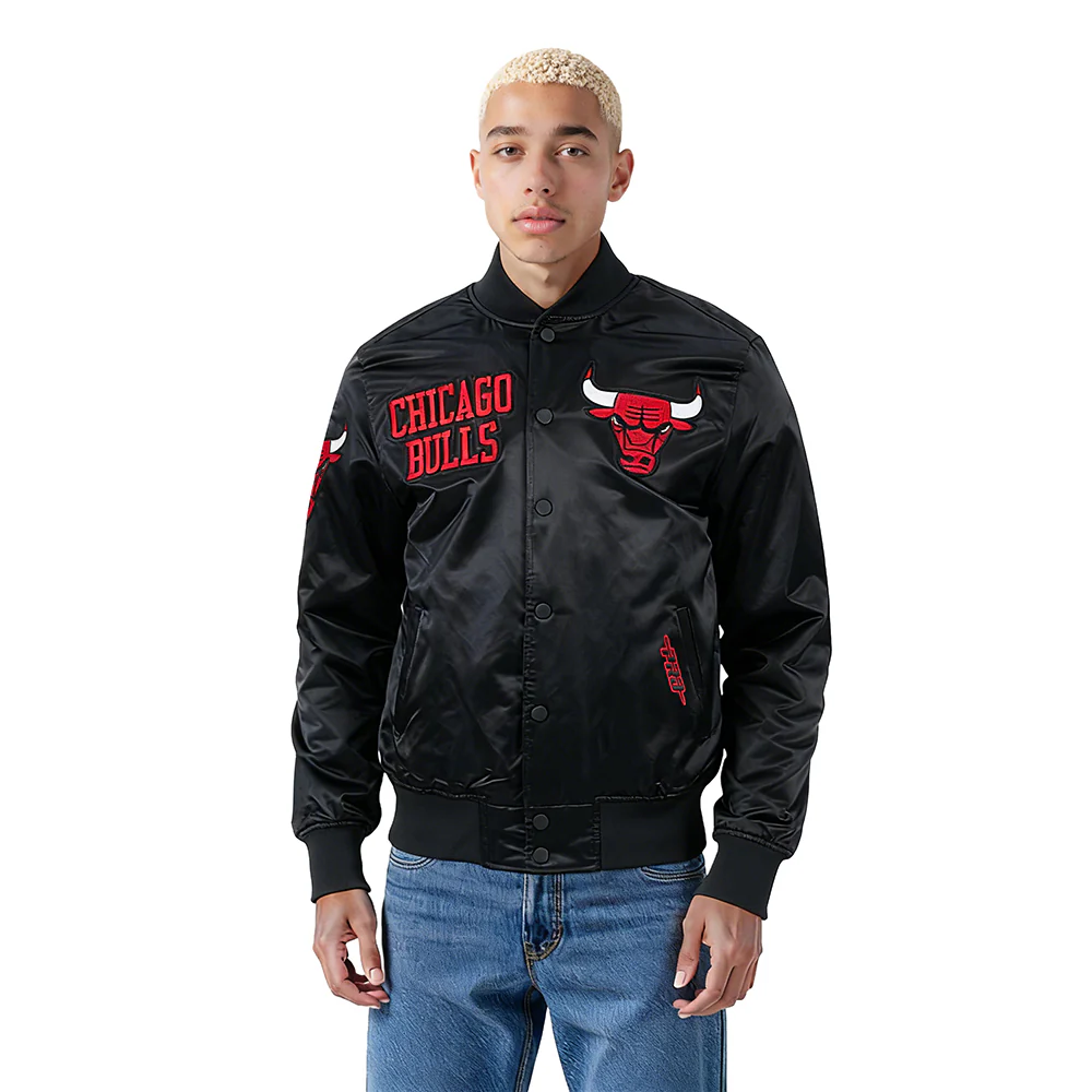 NBA CHICAGO BULLS CITY ARCH MEN'S SATIN JACKET (BLACK)