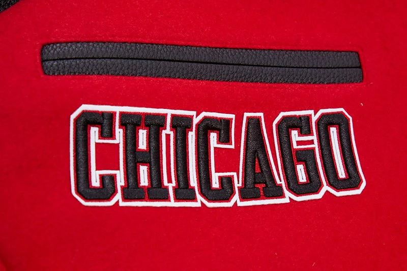 NBA CHICAGO BULLS RETRO CLASSIC MEN'S RIB WOOL VARSITY JACKET (RED/BLACK) - Image 6