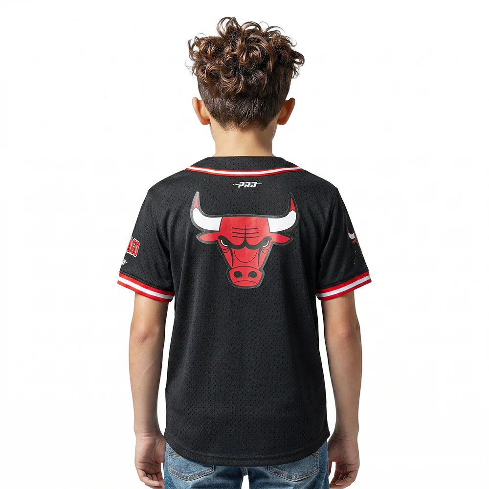 NBA CHICAGO BULLS CLASSIC BIG BOYS MESH BUTTON DOWN SHIRT (BLACK/RED) - Image 2