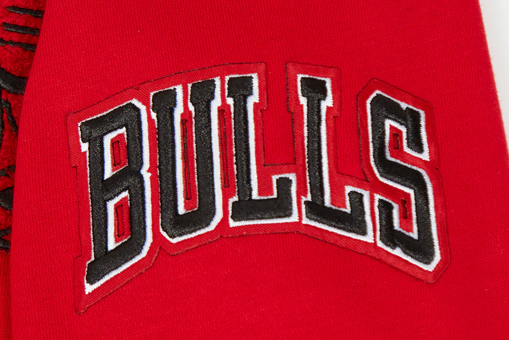 NBA CHICAGO BULLS CLASSIC BIG BOYS FLEECE PULLOVER HOODIE (RED) - Image 4