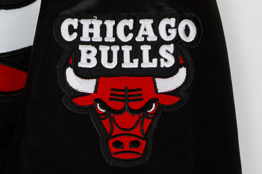 NBA CHICAGO BULLS CLASSIC BIG BOYS SATIN JACKET (BLACK) - Image 5