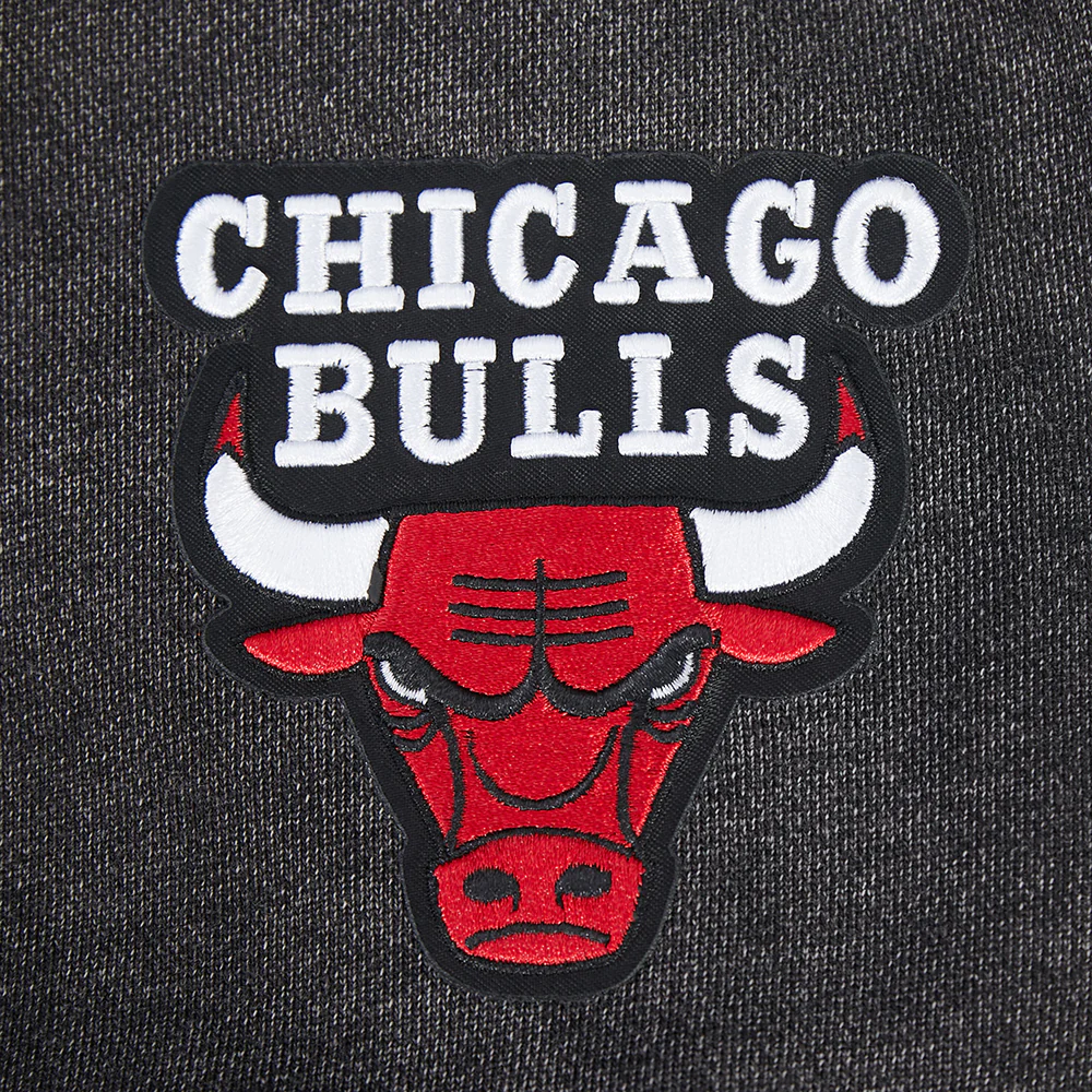 NBA CHICAGO BULLS WASHED JEWELS WOMEN'S CREWNECK SWEATSHIRT (WASHED BLACK) - Image 5