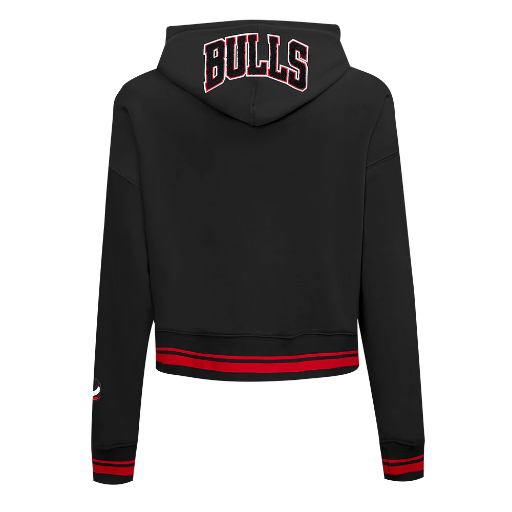 NBA CHICAGO BULLS MASHUP WOMEN'S RIB CROPPED PULLOVER HOODIE (BLACK/RED/BLACK) - Image 5