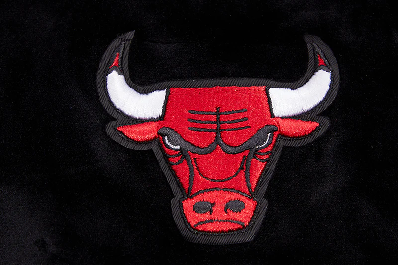 NBA CHICAGO BULLS CLASSIC WOMEN'S VELOUR FULL ZIP PULLOVER HOODIE (BLACK) - Image 5