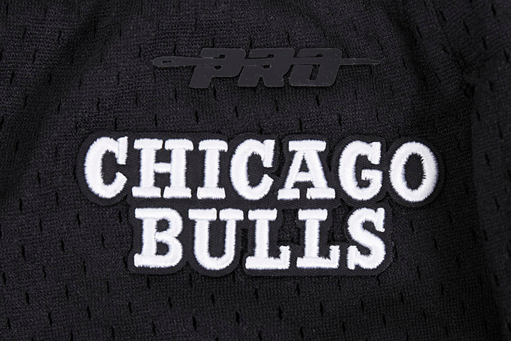 NBA CHICAGO BULLS SCRIPT TAIL WOMEN'S MESH SHORT (BLACK) - Image 7