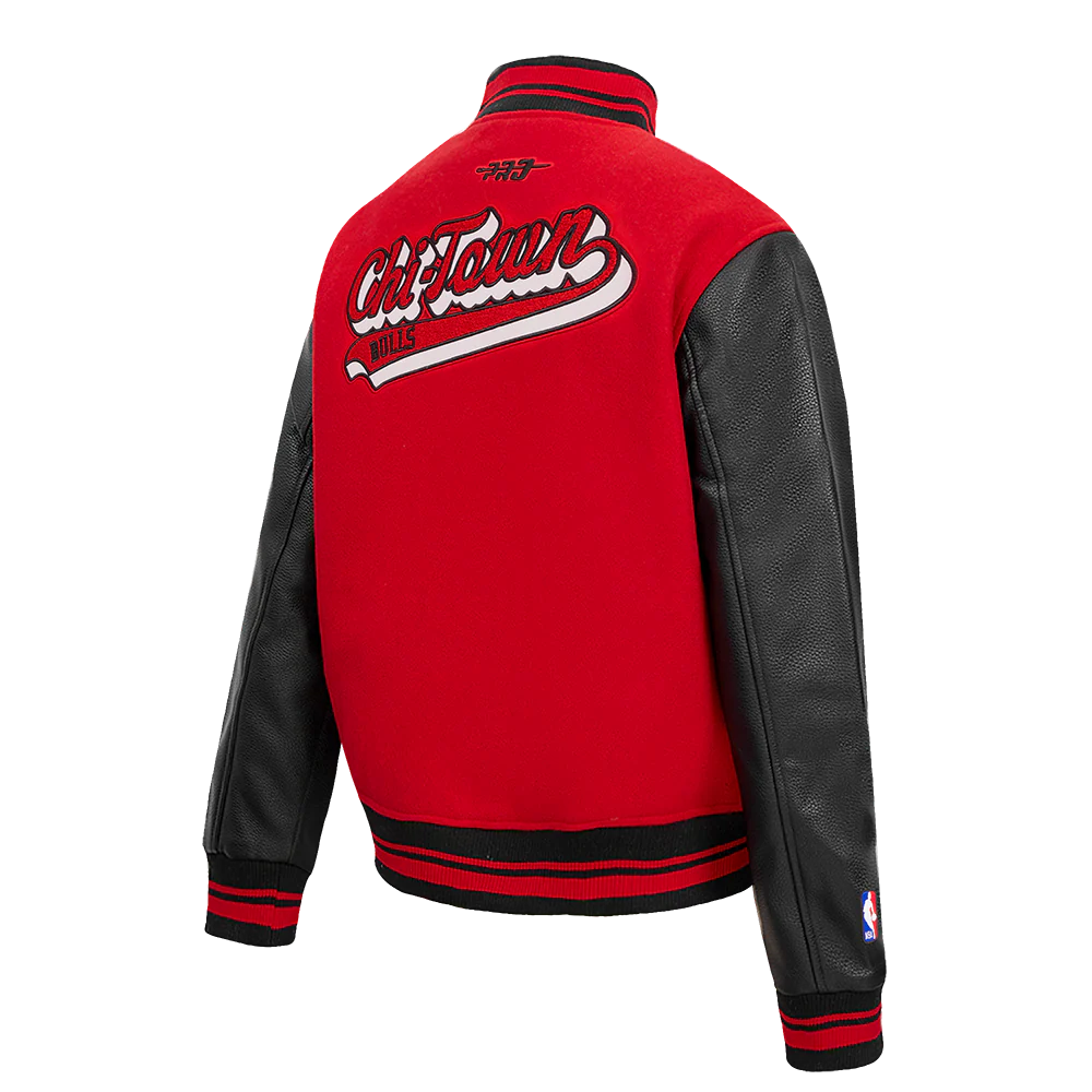 NBA CHICAGO BULLS SCRIPT TAIL WOMEN'S RIB WOOL VARSITY JACKET (RED/BLACK) - Image 3