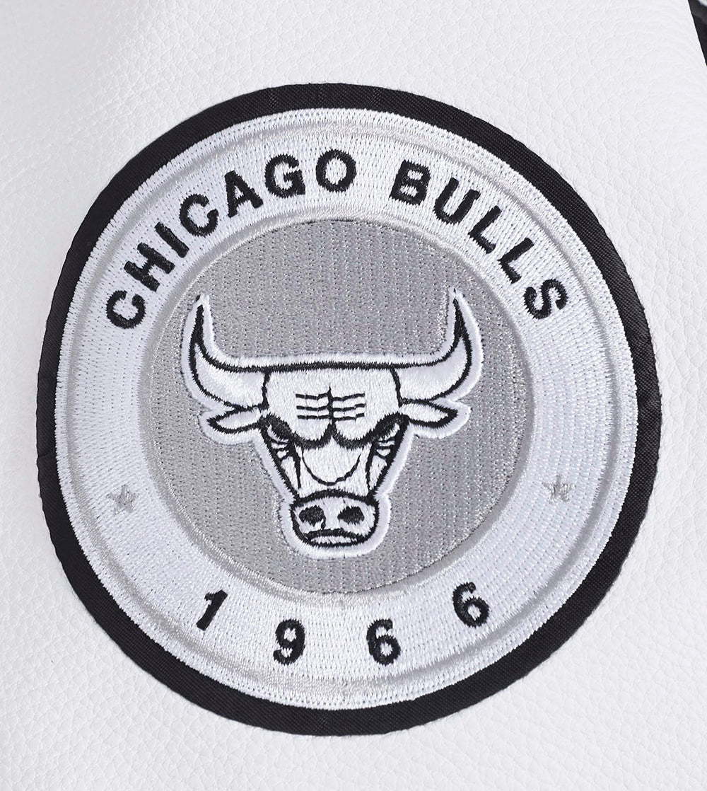 NBA CHICAGO BULLS PEARLS WOMEN'S RIB WOOL VARSITY JACKET (BLACK/WHITE) - Image 8