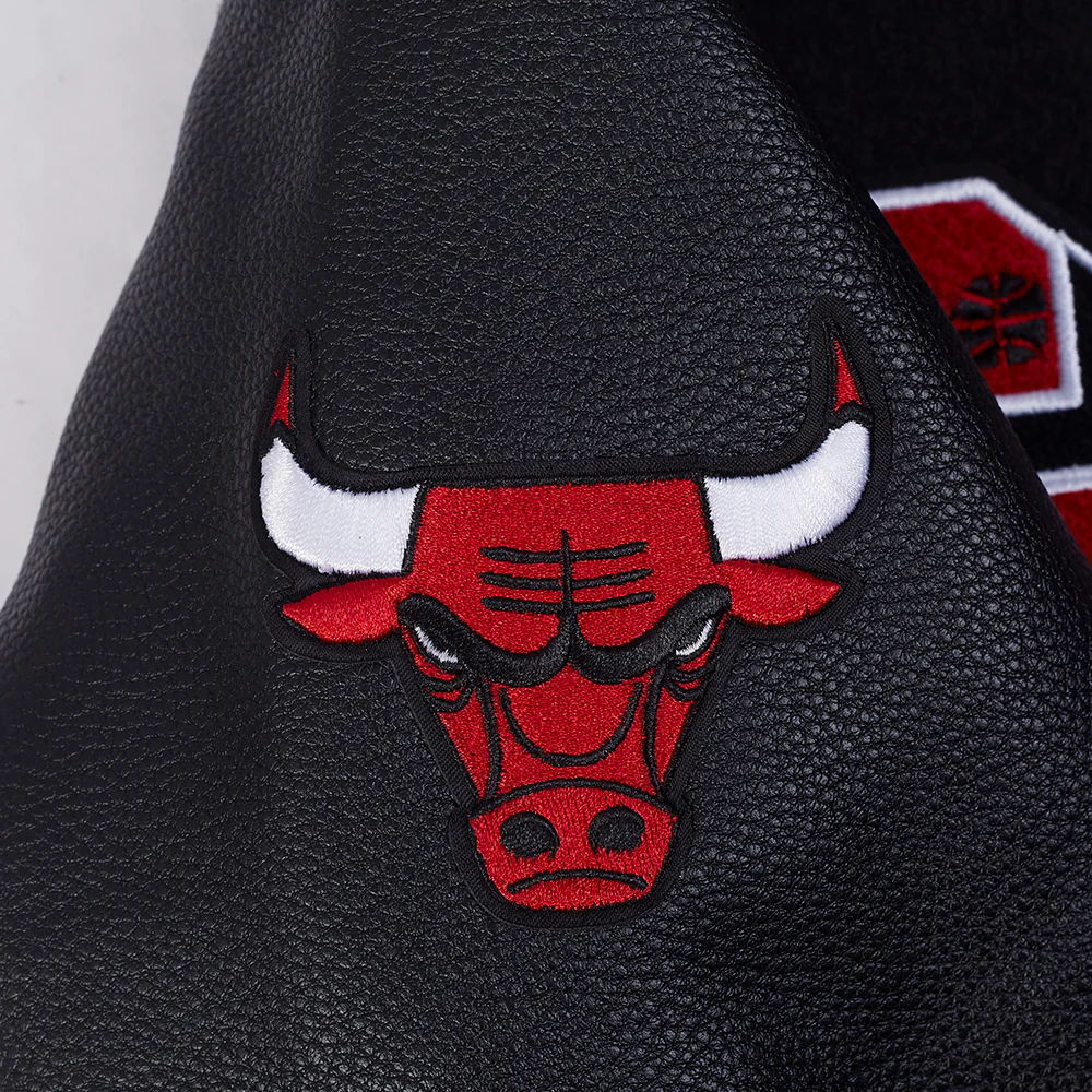 NBA CHICAGO BULLS BEST OF WOMEN'S CROPPED RIB WOOL VARSITY JACKET (BLACK/RED/BLACK) - Image 10