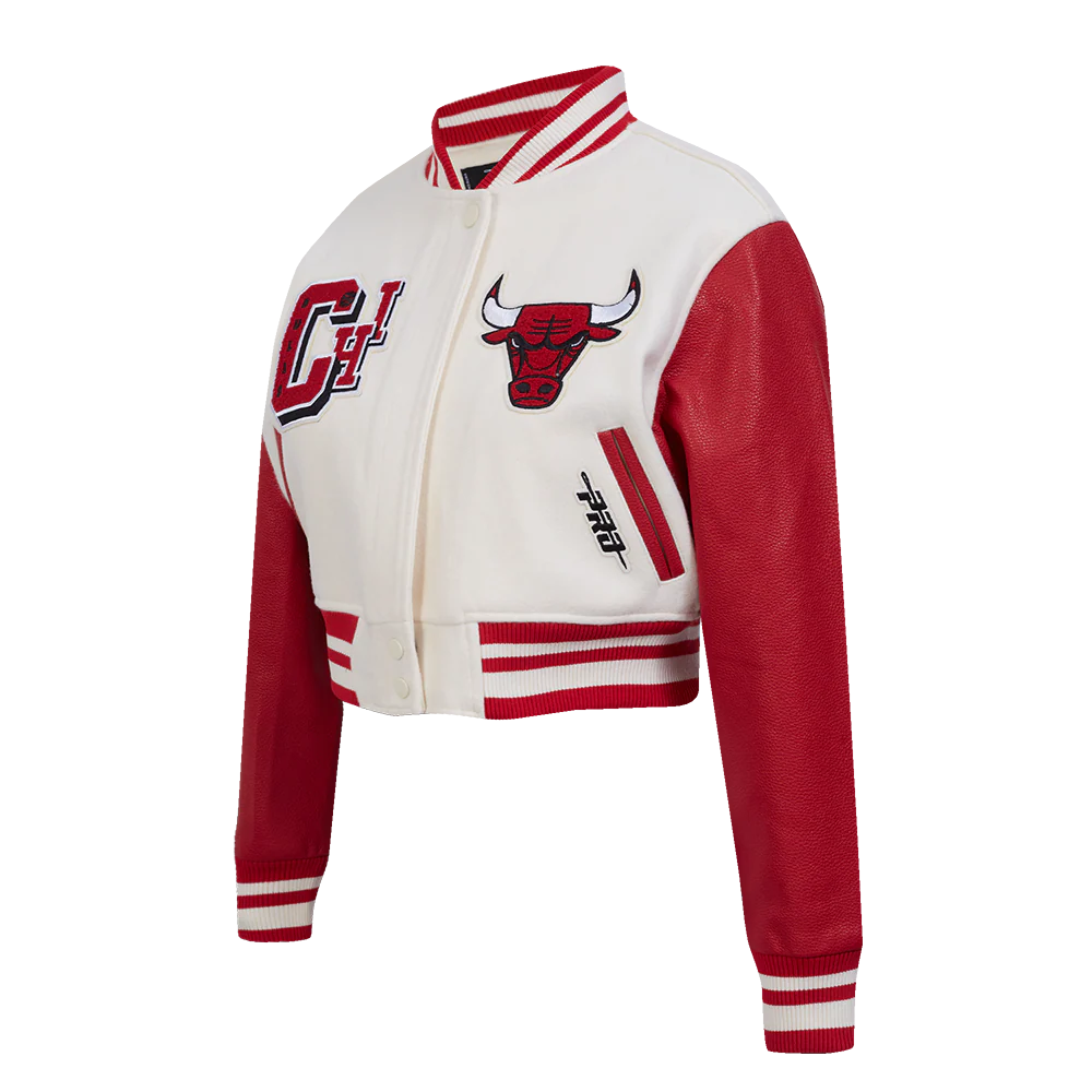 NBA CHICAGO BULLS BEST OF WOMEN'S CROPPED RIB WOOL VARSITY JACKET (EGGSHELL/ RED) - Image 5