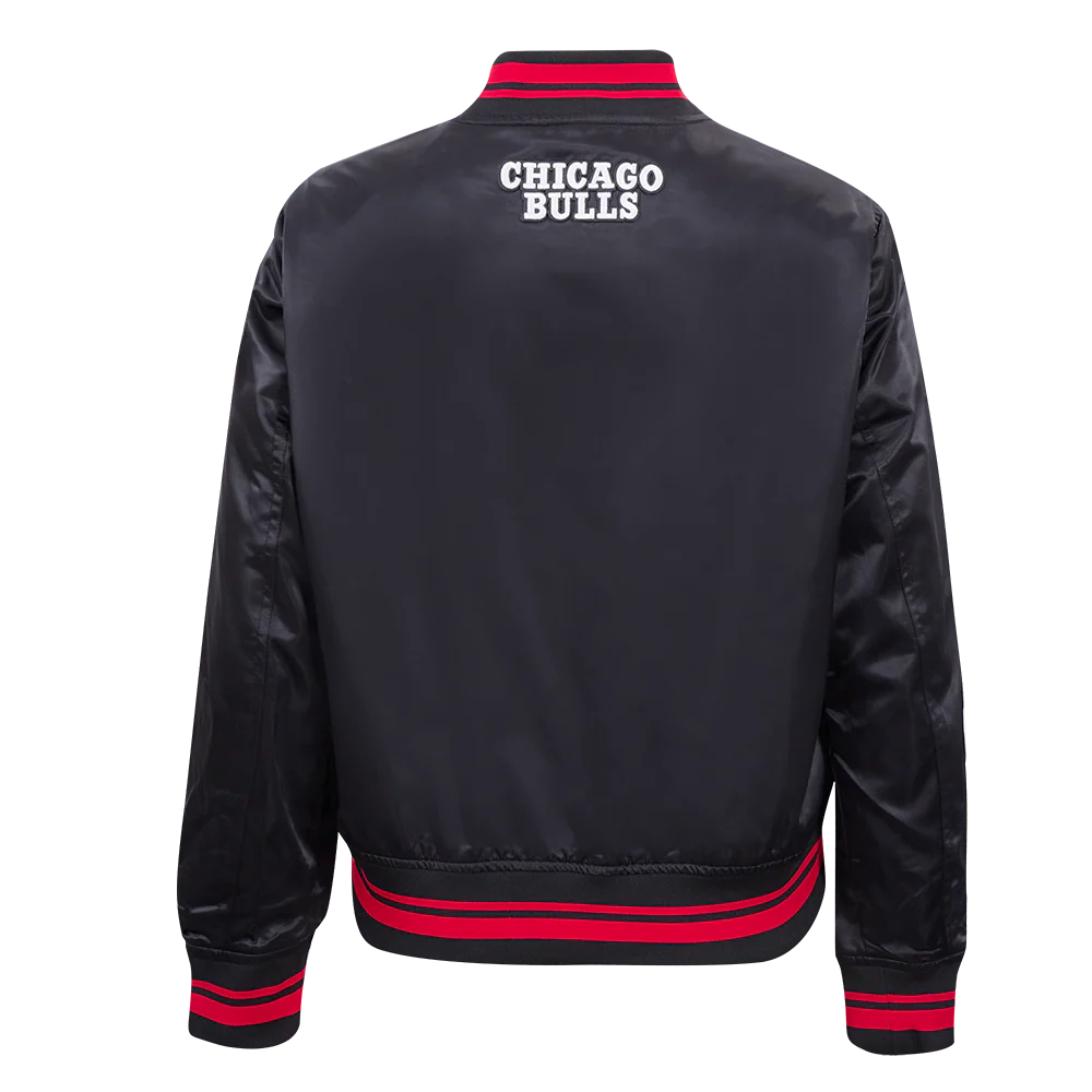 NBA CHICAGO BULLS SCRIPT TAIL WOMEN'S RIB SATIN JACKET (BLACK/RED/BLACK) - Image 4
