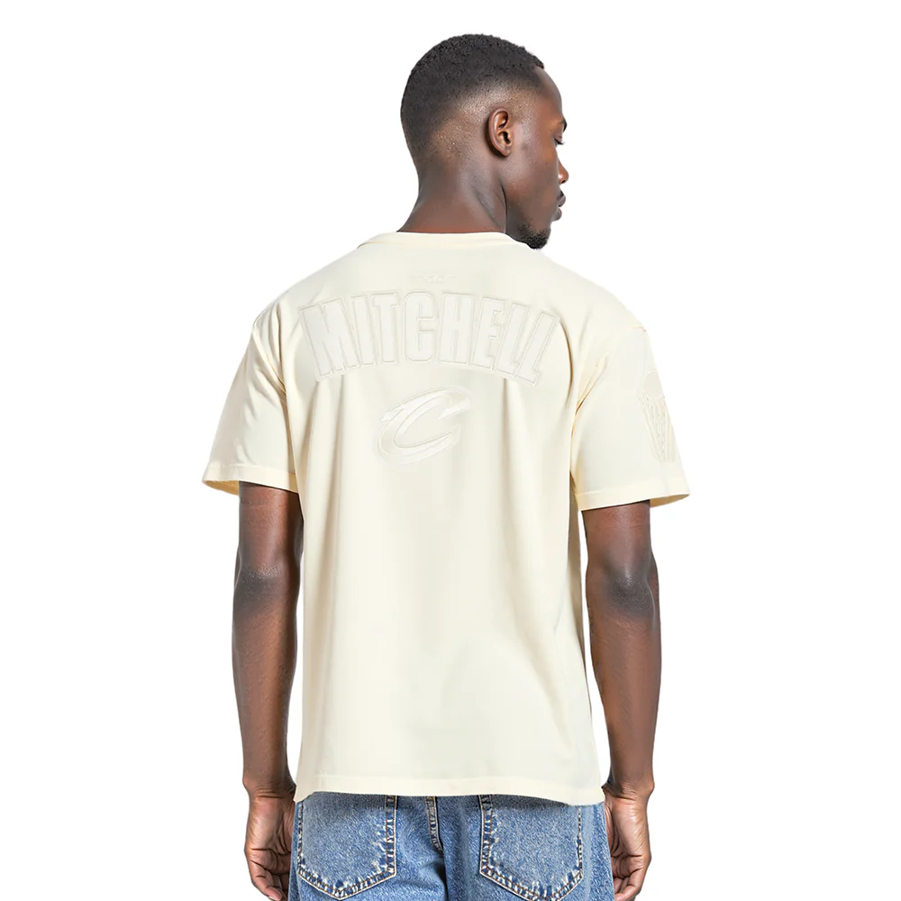 NBA CLEVELAND CAVALIERS DONOVAN MITCHELL #45 NEUTRAL PNN MEN'S CJ DROP SHOULDER TEE (EGGSHELL) - Image 2