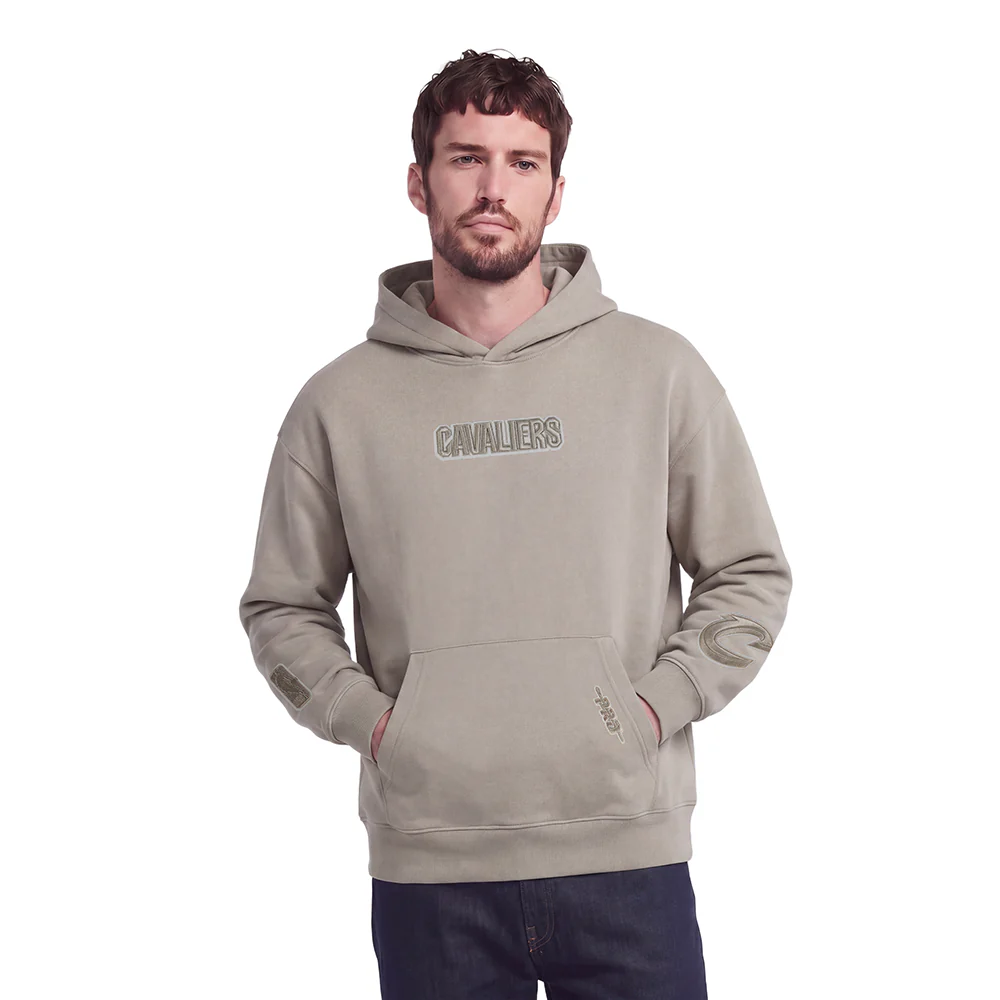 NBA CLEVELAND CAVALIERS WINGSPAN MEN'S DROP SHOULDER FLEECE PULLOVER HOODIE (TAUPE) - Image 2