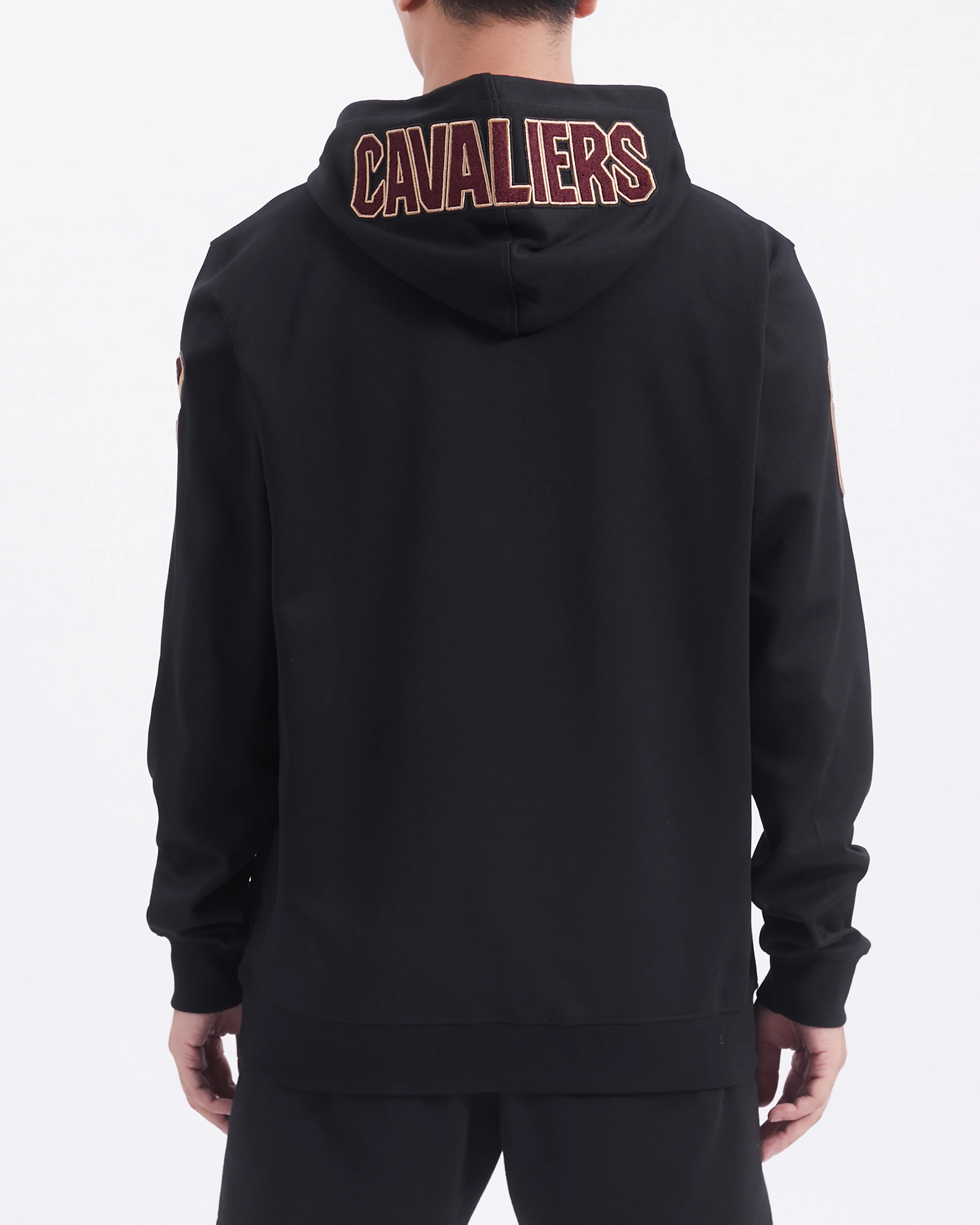 NBA CLEVELAND CAVALIERS CLASSIC CHENILLE MEN'S DOUBLE KNIT PULLOVER HOODIE (BLACK) - Image 3