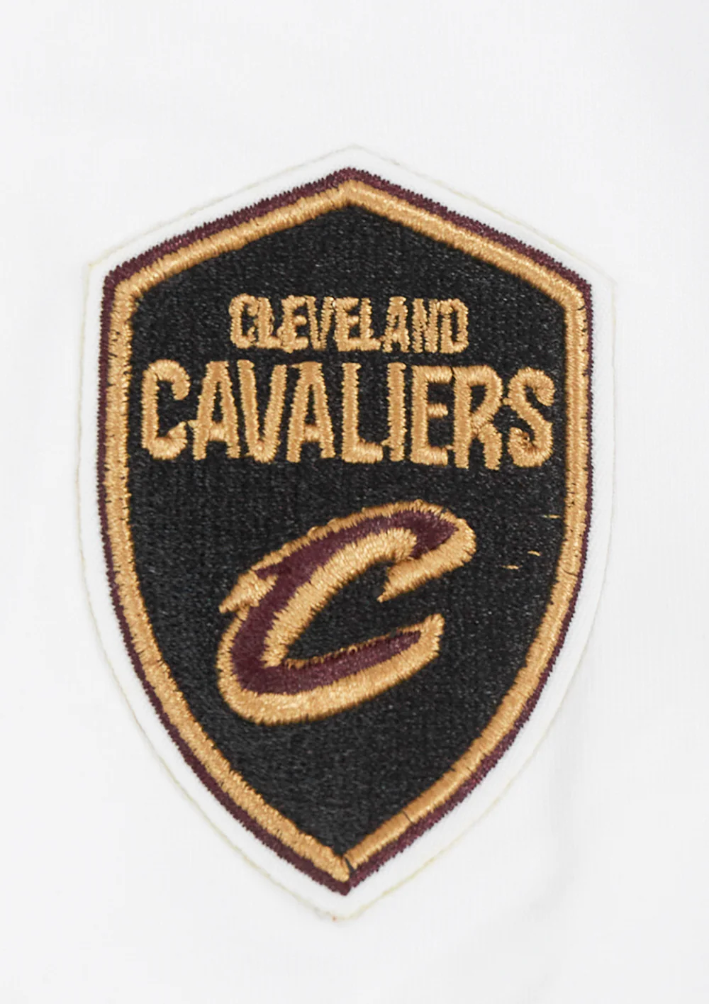 NBA CLEVELAND CAVALIERS CLASSIC SHORT SLEEVE WOMEN'S SINGLE JERSEY SLIM FIT TEE (WHITE) - Image 6
